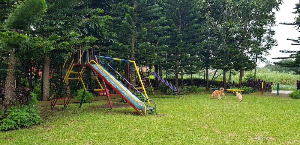 Tagaytay Summer House Тагайтай Экстерьер фото